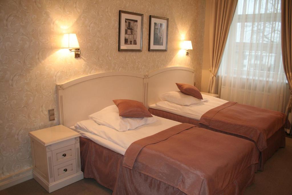 Hotel Kasyno Jarocin Quarto foto